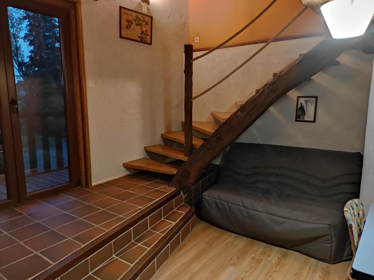 L'Oree Des Bois Courpiere Extérieur photo