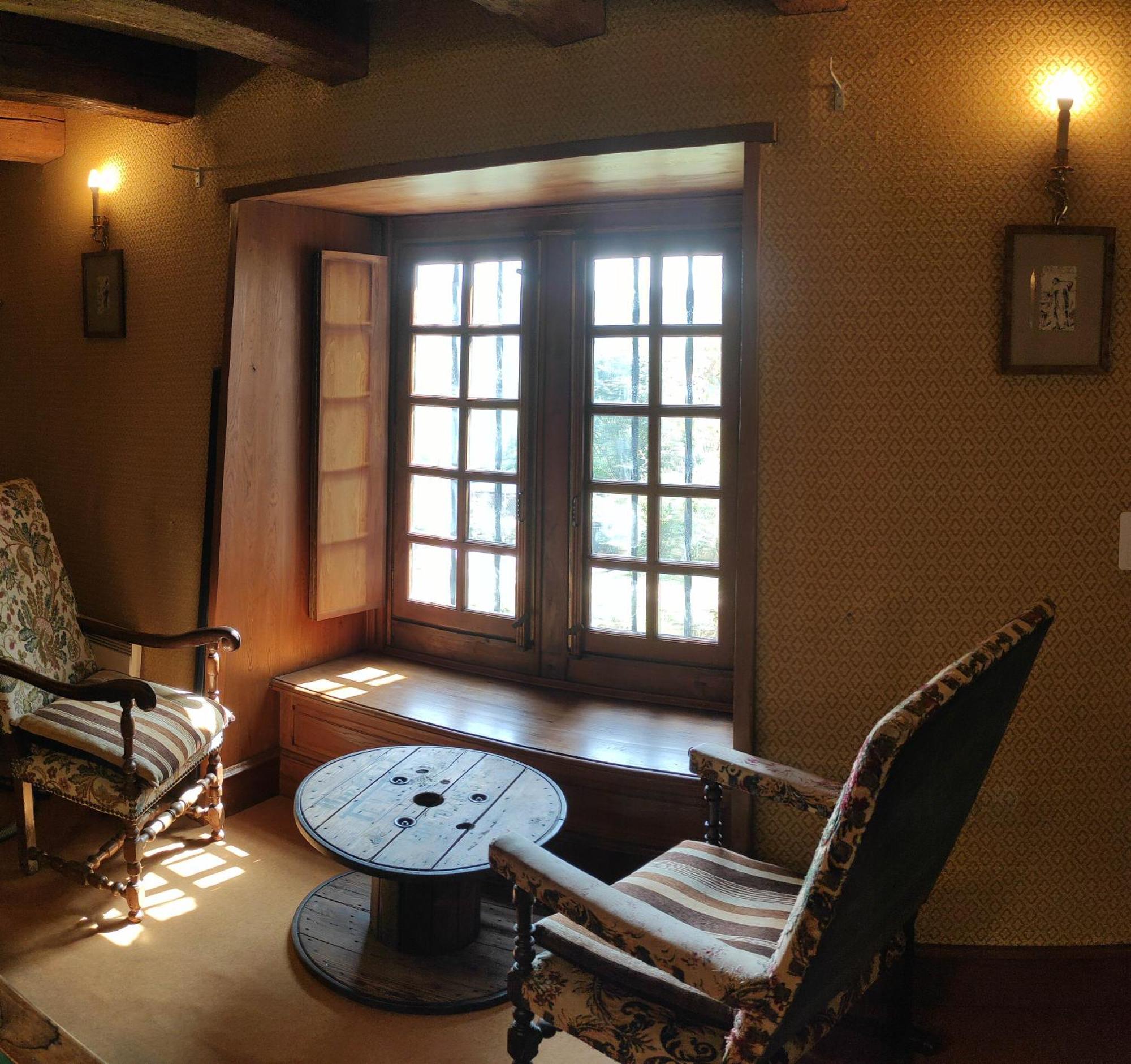 L'Oree Des Bois Courpiere Extérieur photo