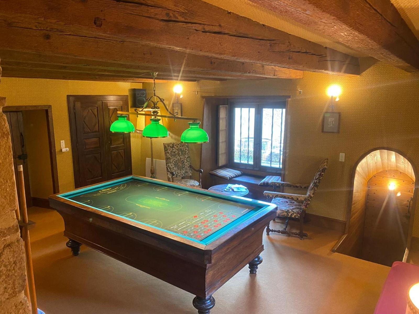 L'Oree Des Bois Courpiere Extérieur photo