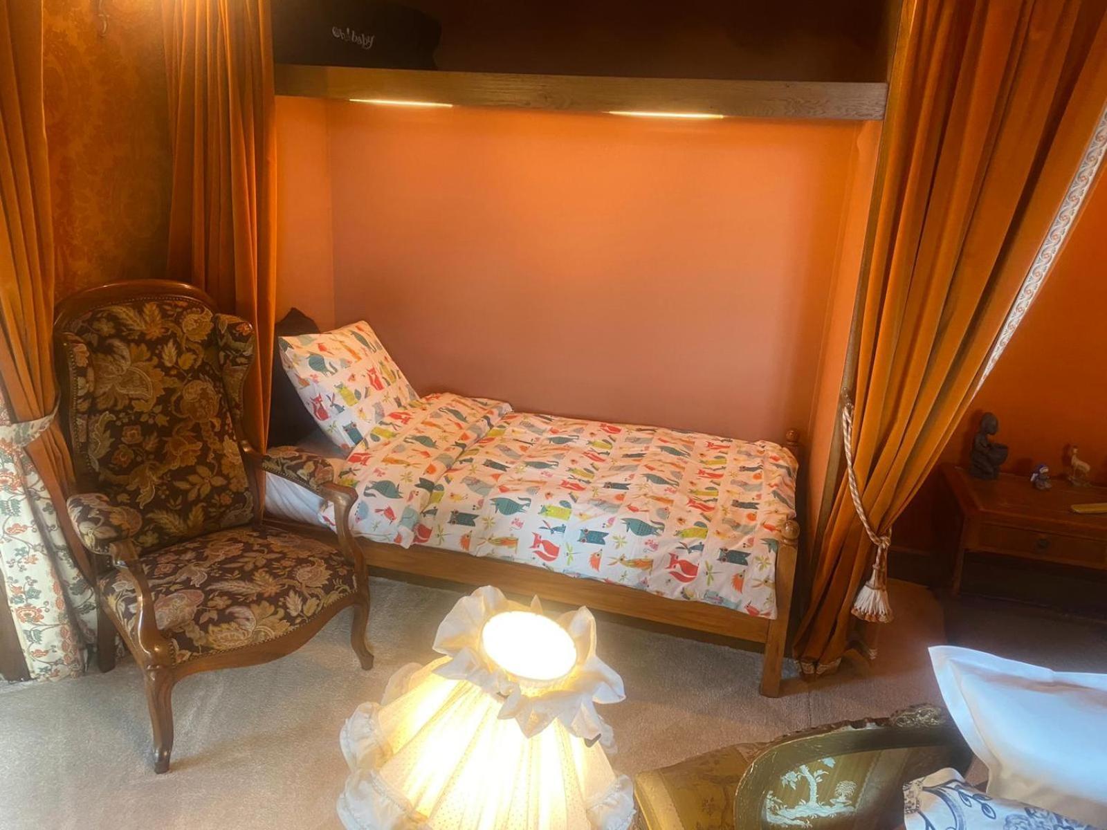 L'Oree Des Bois Courpiere Extérieur photo