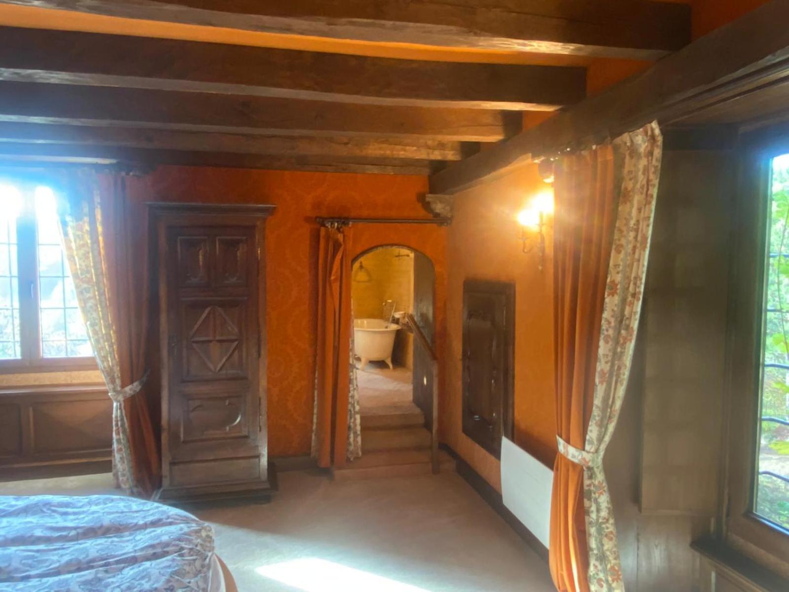 L'Oree Des Bois Courpiere Extérieur photo
